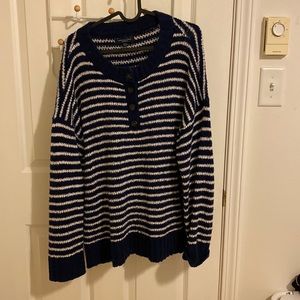 American Eagle sweater